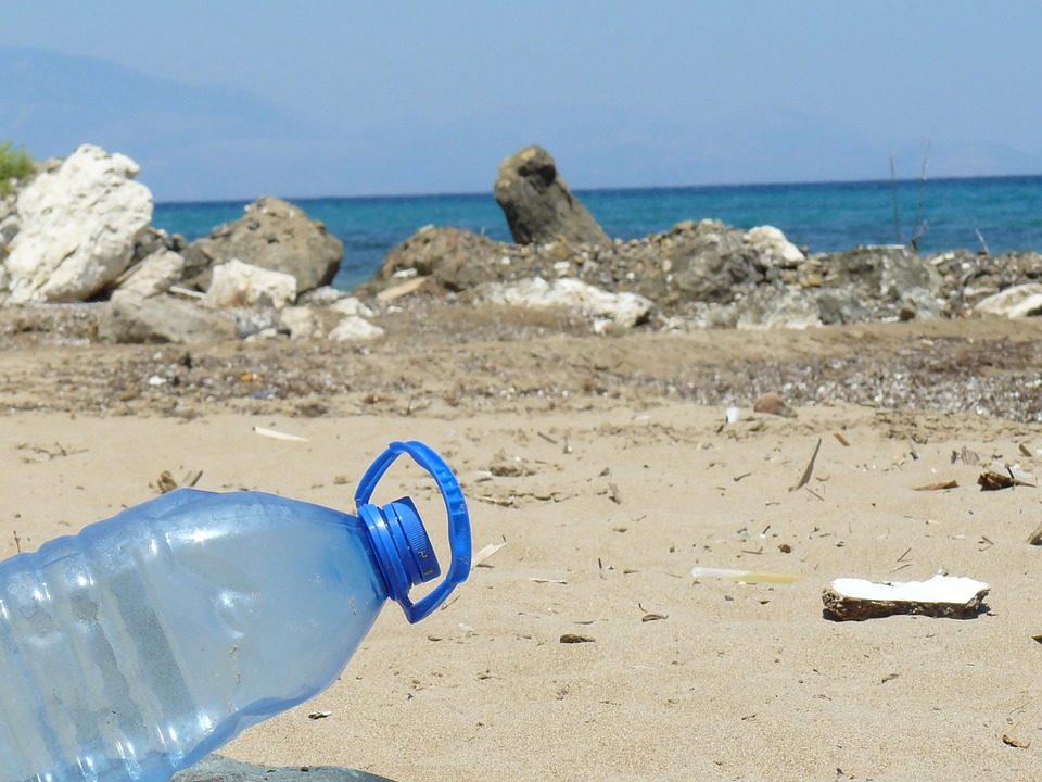 Plastikhalden in den Weltmeeren